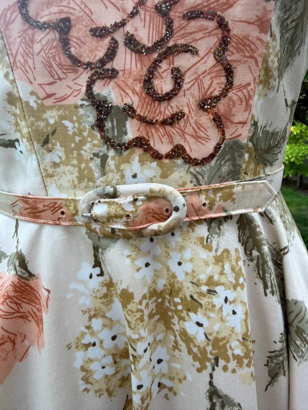 Exquisite 50's fit & flare floral dress - Picture 3 of 9